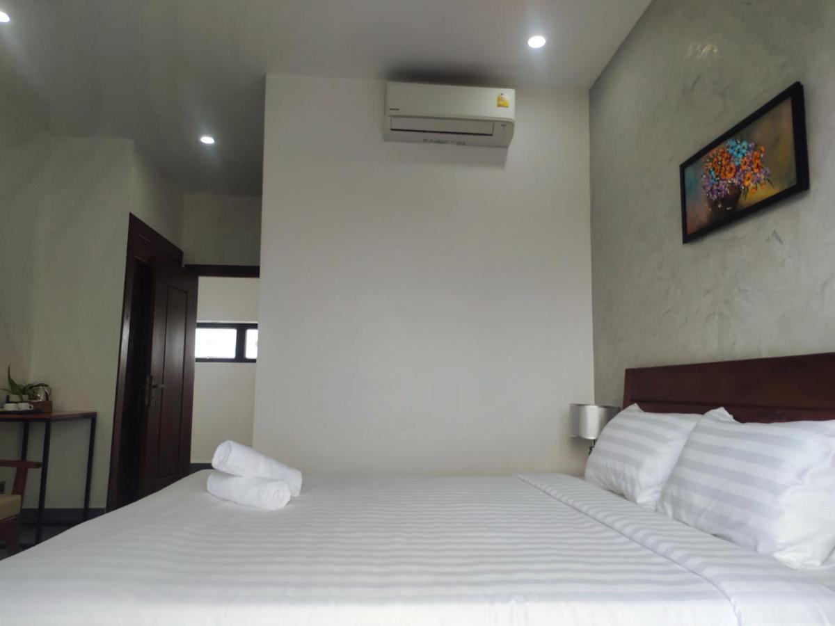 H&M Boutique Hotel Kampot Buitenkant foto
