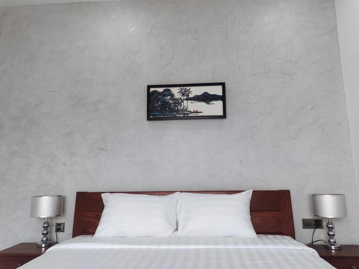 H&M Boutique Hotel Kampot Buitenkant foto